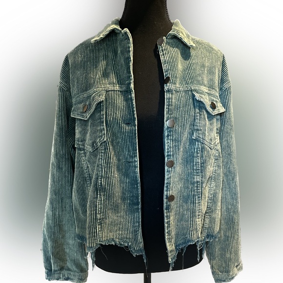 VICI Jacket - Picture 2 of 7